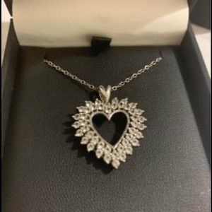 Heart white topaz necklace